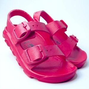 💕NWT: Neon Hot Pink Birkenstock Kids' Mogami Sandals 8-8.5 (kids)
